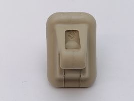 Volvo S60 Support de crochet/clip pare-soleil 3572