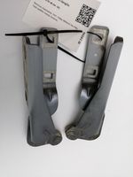 Audi A8 S8 D2 4D Engine bonnet/hood hinges 4D0823301