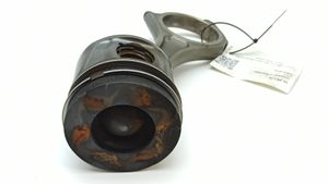 Peugeot 607 Piston avec bielle H268X