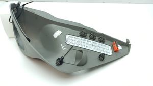 Nissan Primastar Boczny element deski rozdzielczej 93864245