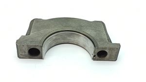 Land Rover Evoque I Crankshaft holder bracket M3