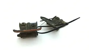 BMW 7 E23 Engine bonnet/hood hinges 