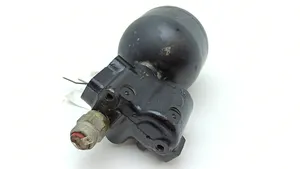 BMW 7 E23 Brake power pressure regulator 10051505141