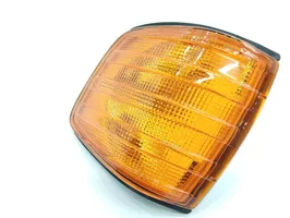 Mercedes-Benz 380 560SEC C126 Frontblinker 0008209221