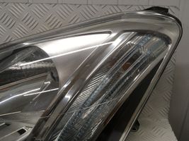 Citroen Berlingo Lampa przednia 90032489