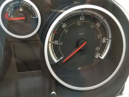 Vauxhall Corsa D Compteur de vitesse tableau de bord 13372163
