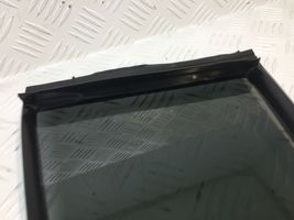 Mitsubishi Pajero Sport I Rear side window/glass MR237979