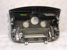 Renault Scenic II -  Grand scenic II Rejilla de ventilación central del panel 8200140713