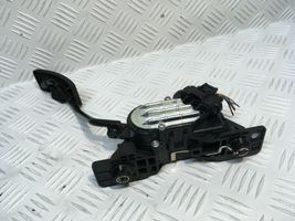 Mitsubishi Pajero Pedal del acelerador APM30-015