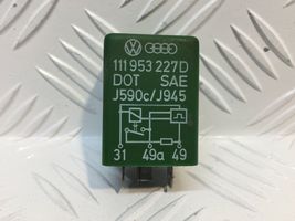 Audi 80 90 S2 B4 Relé de la luz de advertencia 111953227D