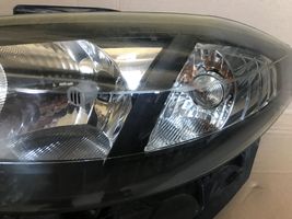 Renault Laguna II Передняя фара 8200481198