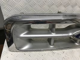 Ford Ranger Grille calandre supérieure de pare-chocs avant UH7750710