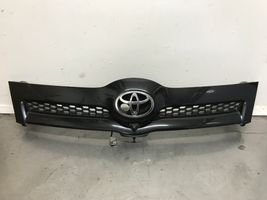 Toyota Corolla Verso E121 Griglia anteriore 531170F010