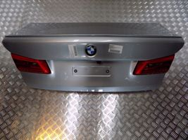 BMW M5 F90 Takaluukun/tavaratilan kansi 