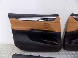 BMW X6 F16 Set di rivestimento del pannello della portiera 