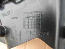 Nissan Note (E12) Sedynės apdaila 