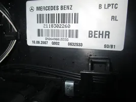 Mercedes-Benz E W211 Scatola climatizzatore riscaldamento abitacolo assemblata 2118302260