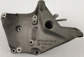 Opel Vectra B Support de générateur / alternateur 9240101BR