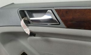 Mercedes-Benz GL X164 Rivestimento del pannello della portiera anteriore 