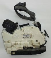 Volkswagen Beetle A5 Front door lock 5K1837016E