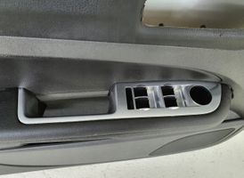 Ford Focus Apmušimas priekinių durų (obšifke) 