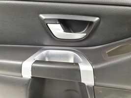 Volvo XC90 Boczki / Poszycie drzwi tylnych 