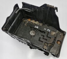 Volvo XC70 Battery box tray 31201029