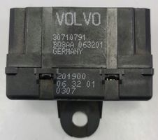 Volvo XC90 Relais de chauffage de siège 30710791