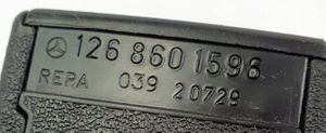 Mercedes-Benz S W126 Klamra tylnego pasa bezpieczeństwa 1268601596