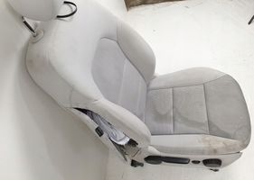 Mercedes-Benz B W246 W242 Fotel przedni pasażera 