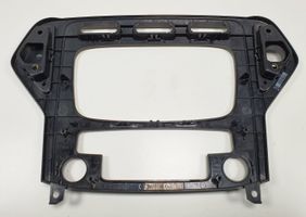 Ford Mondeo MK IV Panelės apdaila 7S7118522