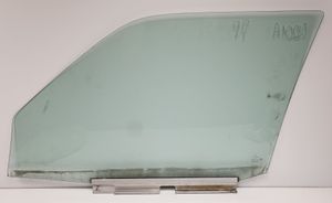 Mercedes-Benz 190 W201 Front door window glass four-door 