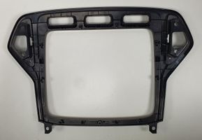 Ford Mondeo MK IV Panelės apdaila 7S7118522