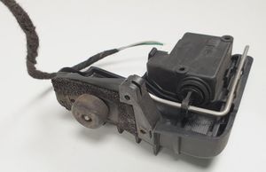 Volvo S40, V40 Central locking relay 30899697