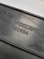 Volvo 960 Konepellin lukituksen muotolista 392604