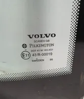 Volvo 960 Priekinis stiklas 