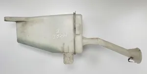 Nissan Micra Tuulilasinpesimen nestesäiliö 