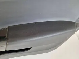 Skoda Rapid (NH) Rivestimento del pannello della portiera anteriore 