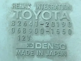 Toyota Celica T200 Ramka / Moduł bezpieczników 068900-1550