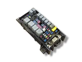 KIA Sorento Fuse module 