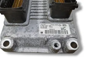 Opel Tigra B Engine control unit/module 0261208394