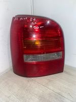 Audi A4 S4 B5 8D Lampa tylna 02211810