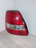 KIA Sorento Lampa tylna E138362