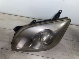 Toyota Avensis T250 Faro delantero/faro principal 0821211F3L