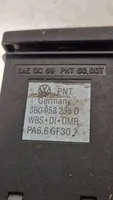 Volkswagen Golf IV Avarinių šviesų rėlė 3B0953235D