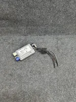 BMW 5 G30 G31 Moduł / Sterownik USB 9355549