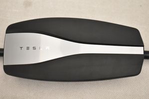 Tesla Model 3 Cargador de batería (opcional) 1121254-00-D