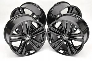 Volkswagen Passat Alltrack R18 alloy rim 