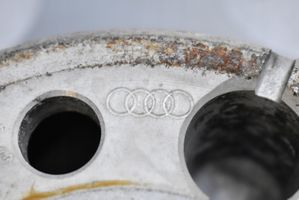 Audi A4 S4 B5 8D Cerchione in lega R17 