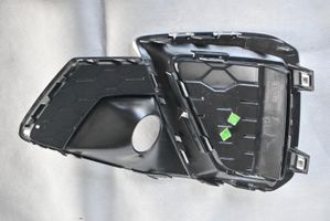 Audi A4 S4 B9 8W Kratka dolna zderzaka przedniego 8W0807682AM